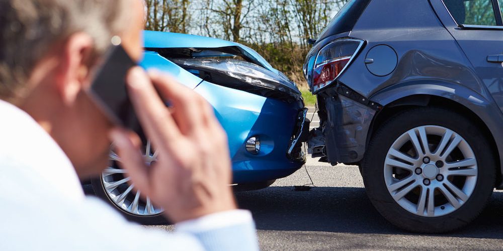 Would it be a Good Idea for you to call your Insurance Agency after a Minor Accident?